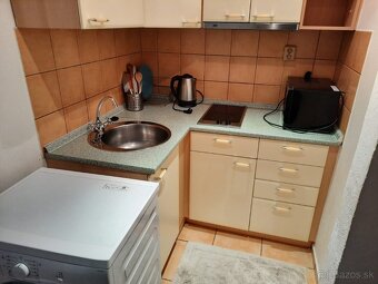 Pekný1-izbový byt v centre Košíc - 470 euro komplet prenájom - 4