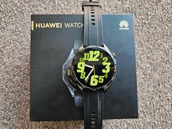 Huawei Watch GT4 46mm black, top, zaruka NAY - 4