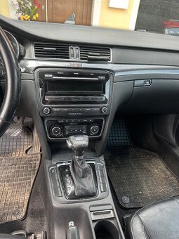 Skoda SuperB 2 combi - 4