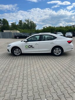 Skoda octavia Ambition 2.0 TDI 110 kw - 4