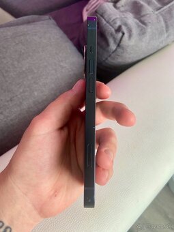 Predám iPhone 13 128gb - 4