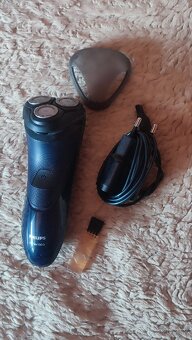 holiaci strojček Philips - 4