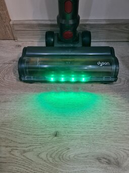 Dyson - 4