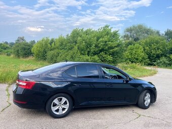 Skoda Superb 3 Sedan 1.6TDI 88KW M6 - 4