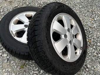 KIA Rio 1.4 - 4