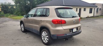 Volkswagen Tiguan 1,4 TSI 122 PS, 10/2012, cappuccino farba - 4