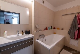 Slnečný 2,5-izbový byt Ružová dolina, Ružinov – 68 m², výhľa - 4