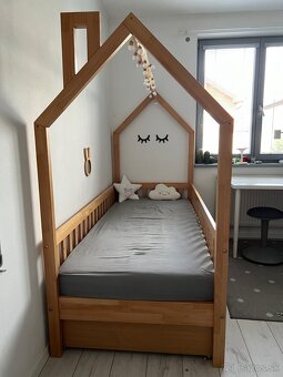 Drevena postel masiv buk domcek - 4