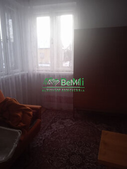 Predaj rodinného domu – stará zachovalá chalúpka s veľkým po - 4