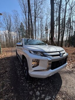 Mitsubishi L200 - 4