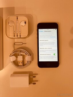 Apple Iphone SE/32GB Space Grey - Top stav, ako nový,100% - 4