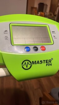 Bežecký pás Master F 04 - 4