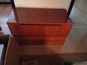 predáme starý dobrý zachovalý retro nábytok - 4