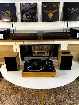 Gramofon Tesla s reproduktormi - 4