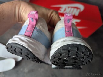 Dievčenské tenisky Nike  30 - 4