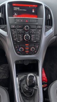 Opel Astra J - 4