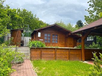 Terasová záhrada so zrubovou chatkou na DUBINE II - 4