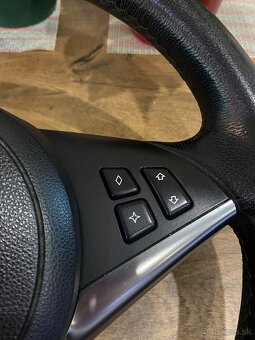 BMW Sport volant e60 e61 pod kľúč s airbagom - 4