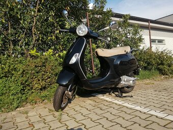 Piaggio Vespa 125 LX - 4