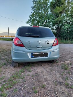 Corsa D 1.2 benzín 59 kW - 4