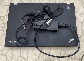 Predám notebook lenovo thinkpad t530 v peknom stave i5 4 gb - 4