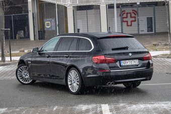 BMW 530xd Touring - 4