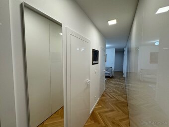 PONUKA výnimočného bývania v CENTRE MESTA - 4