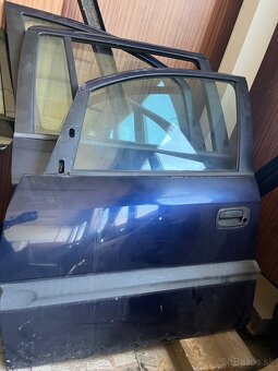 Vsetko komplet za 100e Opel Zafira A modrá - 4