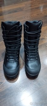 Gore-Tex kanady 42,5/275 - 4