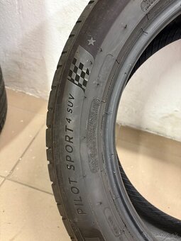 245/50r19 - 4