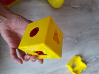 Hračky na zakladanie - 4