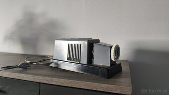 Retro - 4