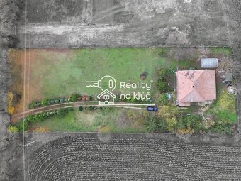 Na predaj obrovský pozemok s rodinným domom 3 minúty od NZ - 4