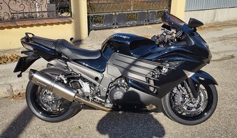 Kawasaki ZZR 1400 - 4