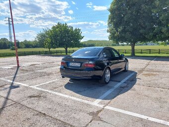 BMW Rad 3 E90 320d (120kW) Automat - 4