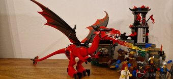 Lego Castle 70401 Gold Gateway & 70403 Dragon Mountain - 4