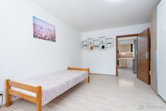 NA PREDAJ VEĽKÝ 2 IZBOVÝ BYT PO KOMPLETNEJ REKONŠTRUKCII | 5 - 4
