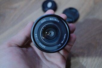 Tokina 28 mm 2,8 f (Minolta MD) - 4