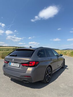 BMW 540i xDrive Touring – TOP výbava, záruka do 07/2027 - 4