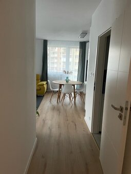 3- izb. byt na prenájom, novostavba,park. miesto - 4