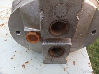 Hydromotor  352 ZM B25R - 4