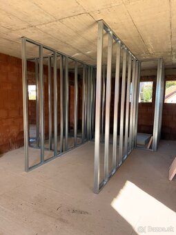 Hľadáme prácu - 4