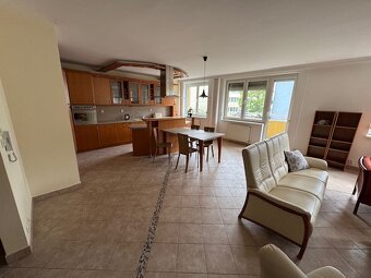 3 izbový Byt na Hradnom Kopci v Bratislave 120m2+ Garaž - 4