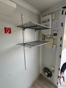 Predajný stánok - 4