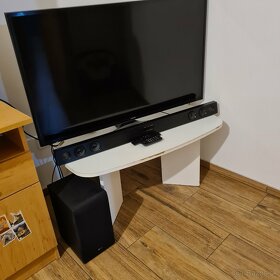 Samsung TV 108cm 4K + soundbar LG 300wats rms - 4
