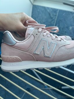 New balance - 4