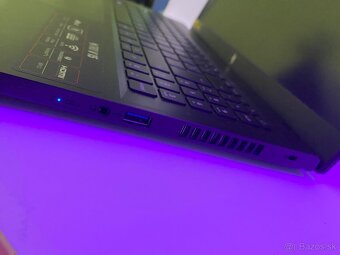 Predám Notebook - Acer Nitro V15 - 4
