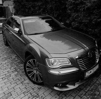 Lancia thema / chrysler 300 - 4