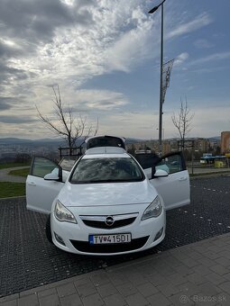 Opel Astra - 4