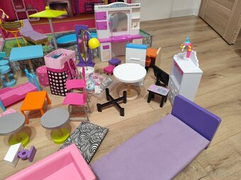 Barbie dom - 4